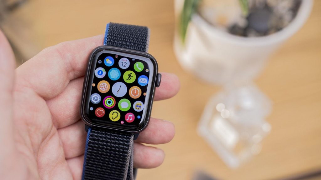 iphone se and apple watch deals