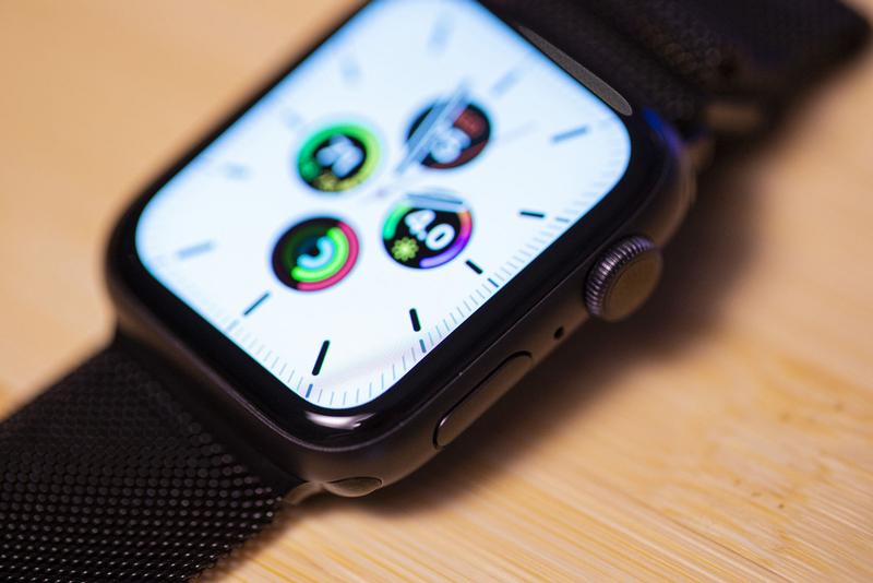 Apple Watch Series 5 review: OLED screen