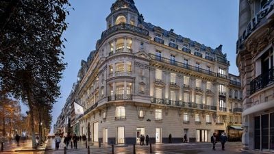 Apple Champs Elysees Paris France